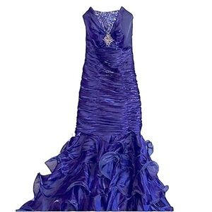 Strapless Flamenco Gown Royal Blue w/Sequin Accent Size 0 Open Lace Up Back